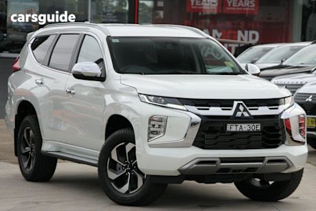 White 2024 Mitsubishi Pajero Sport Wagon Exceed (4Wd) 7 Seat