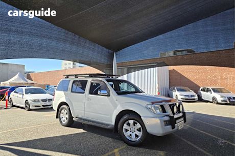 White 2007 Nissan Pathfinder SUV TI 4X4
