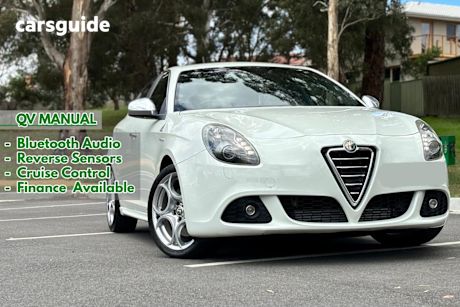 White 2014 Alfa Romeo Giulietta Hatch QV F