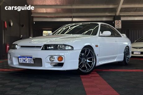 White 1996 Nissan Skyline Sedan GTS-T R