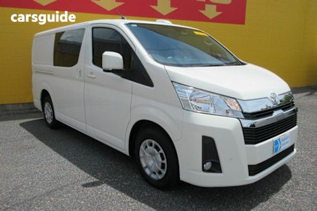 White 2023 Toyota HiAce Crew Van Lwb (5 Seats)