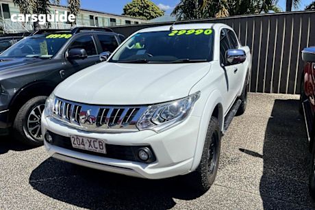 White 2016 Mitsubishi Triton Dual Cab Chassis Glx (4X4)