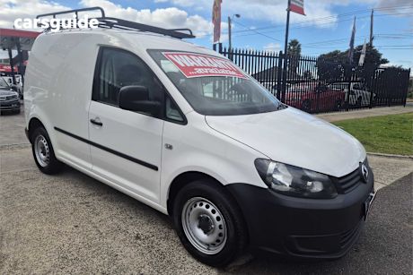White 2015 Volkswagen Caddy Van Tsi160