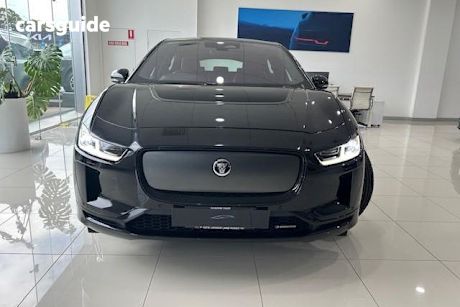 Black 2023 Jaguar I-Pace SUV EV400 R-DYNAMIC SE 4WD
