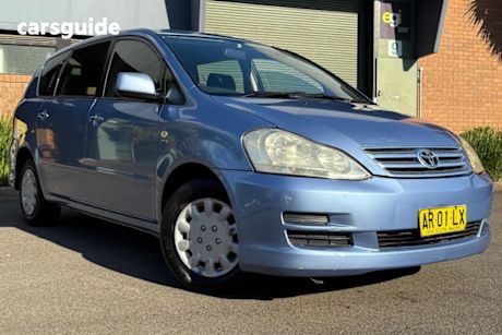 Blue 2007 Toyota Avensis Wagon Verso Glx