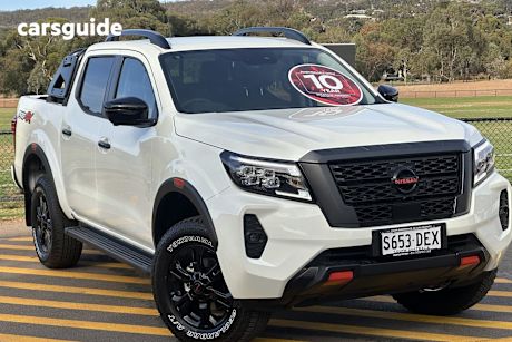 White 2024 Nissan Navara Dual Cab Pick-up Pro-4X (4X4)