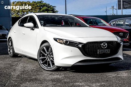 White 2025 Mazda 3 Hatchback G20 Touring Vision