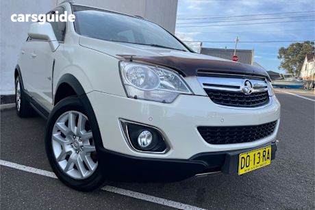 White 2012 Holden Captiva Wagon 5 (4X4)