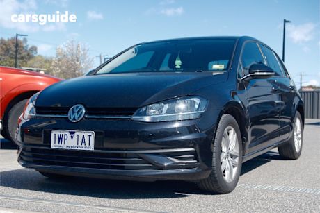 Black 2018 Volkswagen Golf Hatch 110TSI F