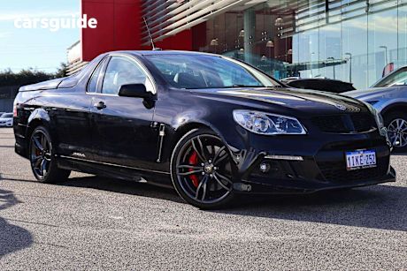 Black 2015 HSV Maloo Ute Tray R8 R