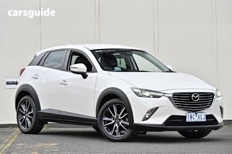 White 2018 Mazda CX-3 SUV STOURING F