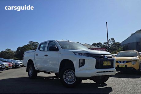 White 2019 Mitsubishi Triton Cab Chassis Glx