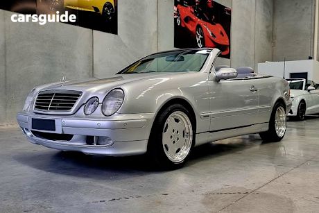 Silver 2000 Mercedes-Benz CLK-Class Sedan CLK320 ELEGANCE R