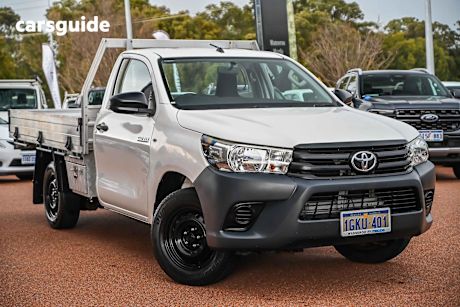 White 2017 Toyota Hilux Ute Tray WORKMATE R