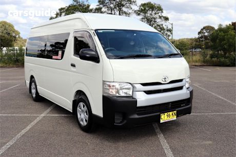 White 2018 Toyota HiAce OtherCar COMMUTER R