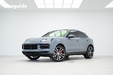 Grey 2024 Porsche Cayenne SUV S 4X4