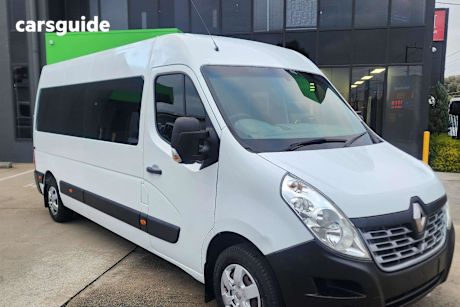 White 2017 Renault Master OtherCar F