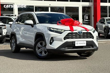 White 2022 Toyota RAV4 SUV GX 4X4