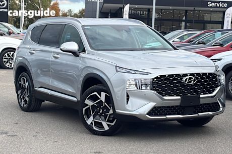 Silver 2023 Hyundai Santa FE SUV ELITE 4X4