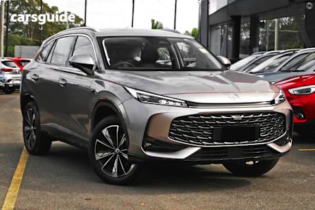 Silver 2025 MG HS SUV HYBRID+ EXCITE F