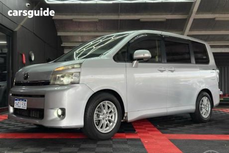 Silver 2011 Toyota Voxy SUV S-Z ZWR80 4DR WAGON 5SP AUTO 2.0I