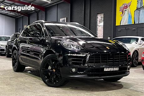 Black 2017 Porsche Macan SUV S 4WD