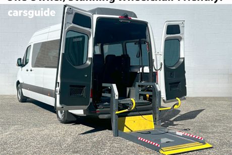 White 2019 Mercedes-Benz Sprinter Commercial 416CDI R