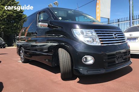 Black 2005 Nissan Elgrand SUV LUXURY 8 SEATER