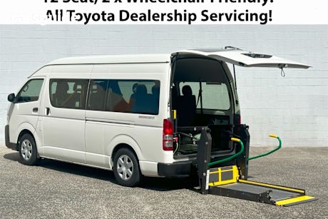 White 2015 Toyota HiAce OtherCar COMMUTER R