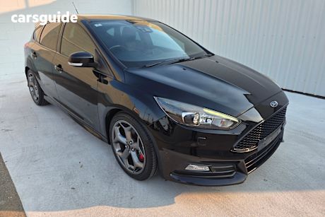 Black 2017 Ford Focus Hatch ST F