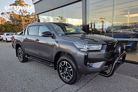 Grey 2024 Toyota Hilux Double Cab Pick Up Sr5 48V (4X4)