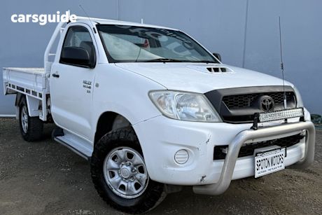 White 2009 Toyota Hilux Ute Tray SR