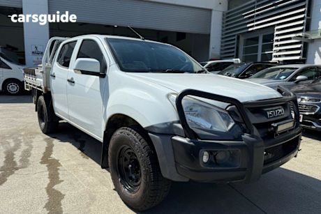 White 2020 Isuzu D-MAX Crew Cab Chassis Sx (4X4)