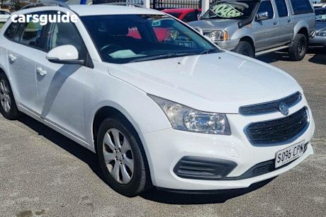 White 2015 Holden Cruze Sportswagon Cd