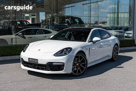 White 2018 Porsche Panamera Coupe 4