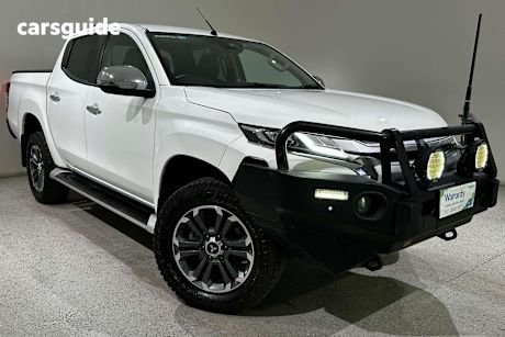 White 2020 Mitsubishi Triton Ute Tray GLS 4X4