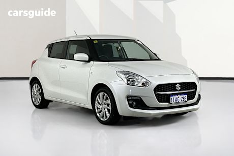 White 2023 Suzuki Swift Hatchback Gl Navi