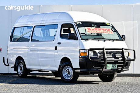 White 2002 Toyota HiAce OtherCar COMMUTER R