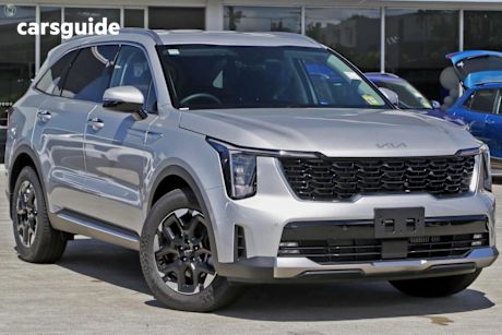 Silver 2025 Kia Sorento SUV SPORT 4X4