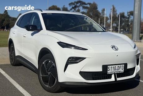 White 2025 MG MGS5 EV Wagon Essence 62