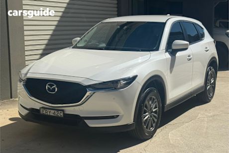 White 2017 Mazda CX-5 Wagon Touring (4X4)