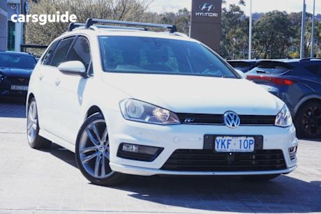 White 2014 Volkswagen Golf Wagon 103 Tsi Highline