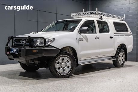 White 2009 Toyota Hilux Ute Tray SR 4X4