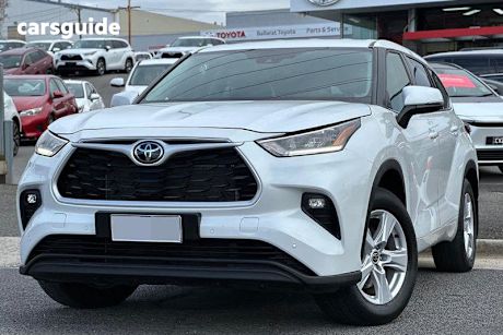 White 2022 Toyota Kluger SUV GX 4X4
