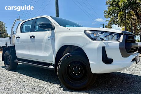 White 2022 Toyota Hilux Ute Tray SR 4X4