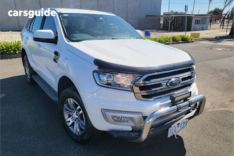 White 2017 Ford Everest SUV TREND 4X4
