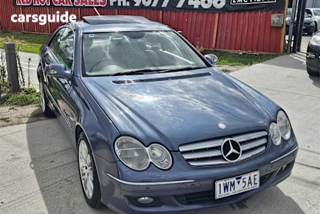 Blue 2006 Mercedes-Benz CLK350 Coupe Avantgarde