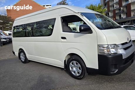 White 2018 Toyota HiAce OtherCar COMMUTER R