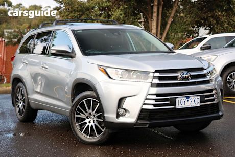 Silver 2018 Toyota Kluger Wagon Grande (4X4)