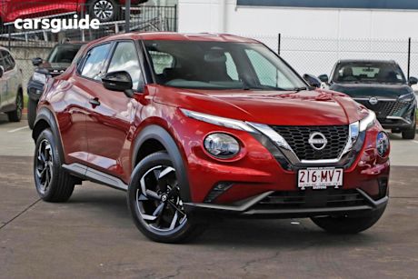 Red 2024 Nissan Juke Hatch ST+ F